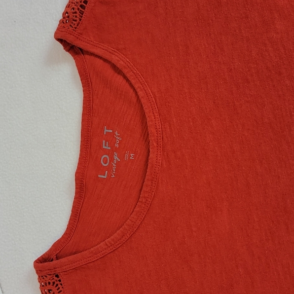 Loft Women's Red W/ Crochet Accent Short Sleeve Top,  M - Picture 3 of 8